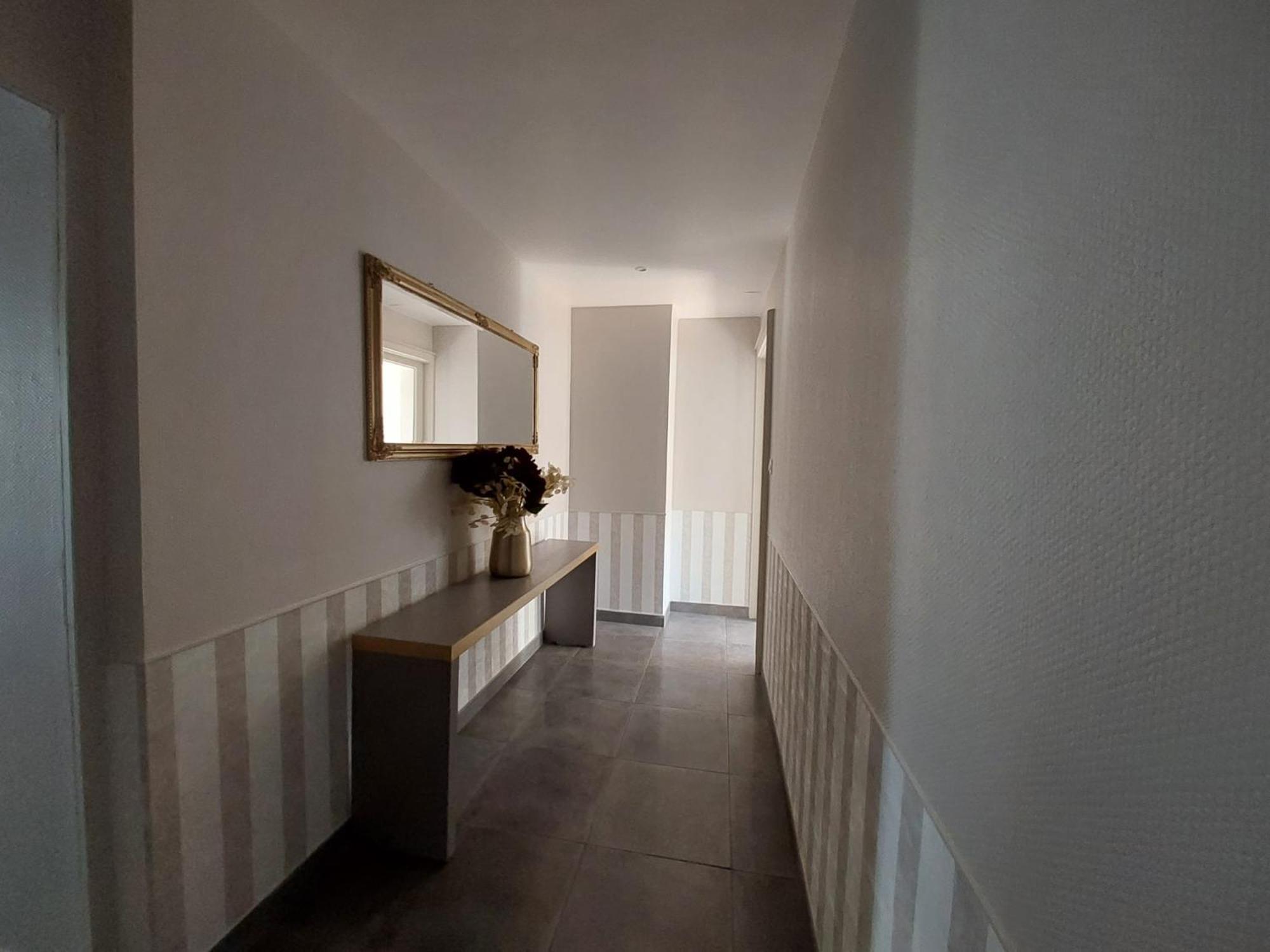 Les Appartements Sur Pompidou - 7 Appartements Neufs Societe Selogerametz Com Exteriér fotografie